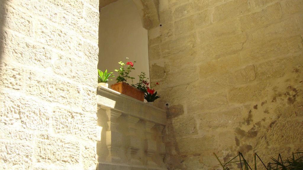 مبيت وإفطار Uzès Le Richelieu المظهر الخارجي الصورة